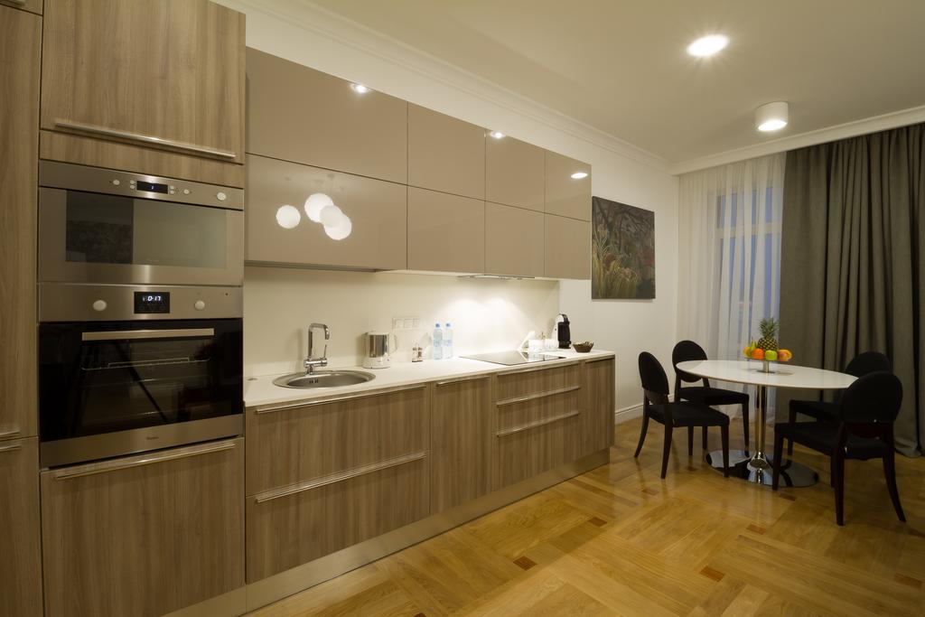 Cityhotel Apartments Kyjev Pokoj fotografie
